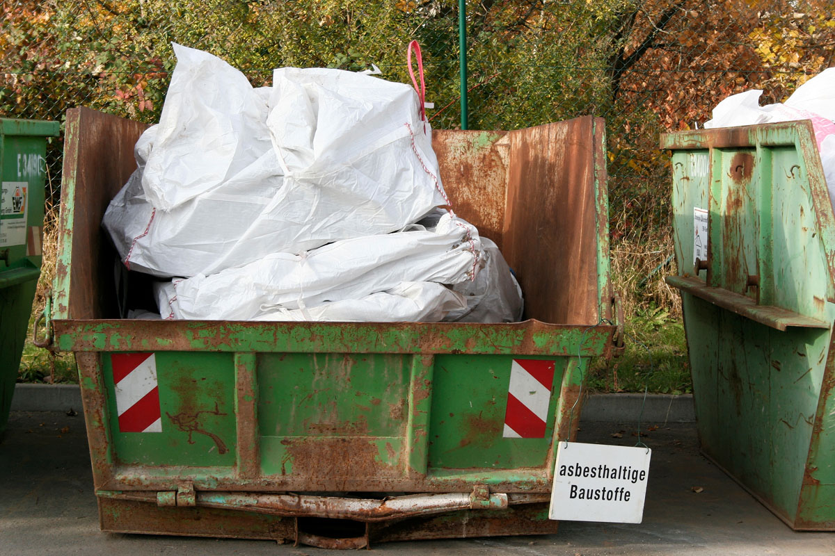 Sammelbehälter für asbesthaltige Baustoffe: Big Bags, Kunststoffgewebesack, Asbestplatten, Eternitplatten