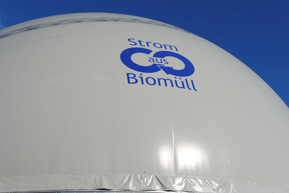 Strom aus Biomüll: Gasspeicher einer Bioabfallvergärungsanlage