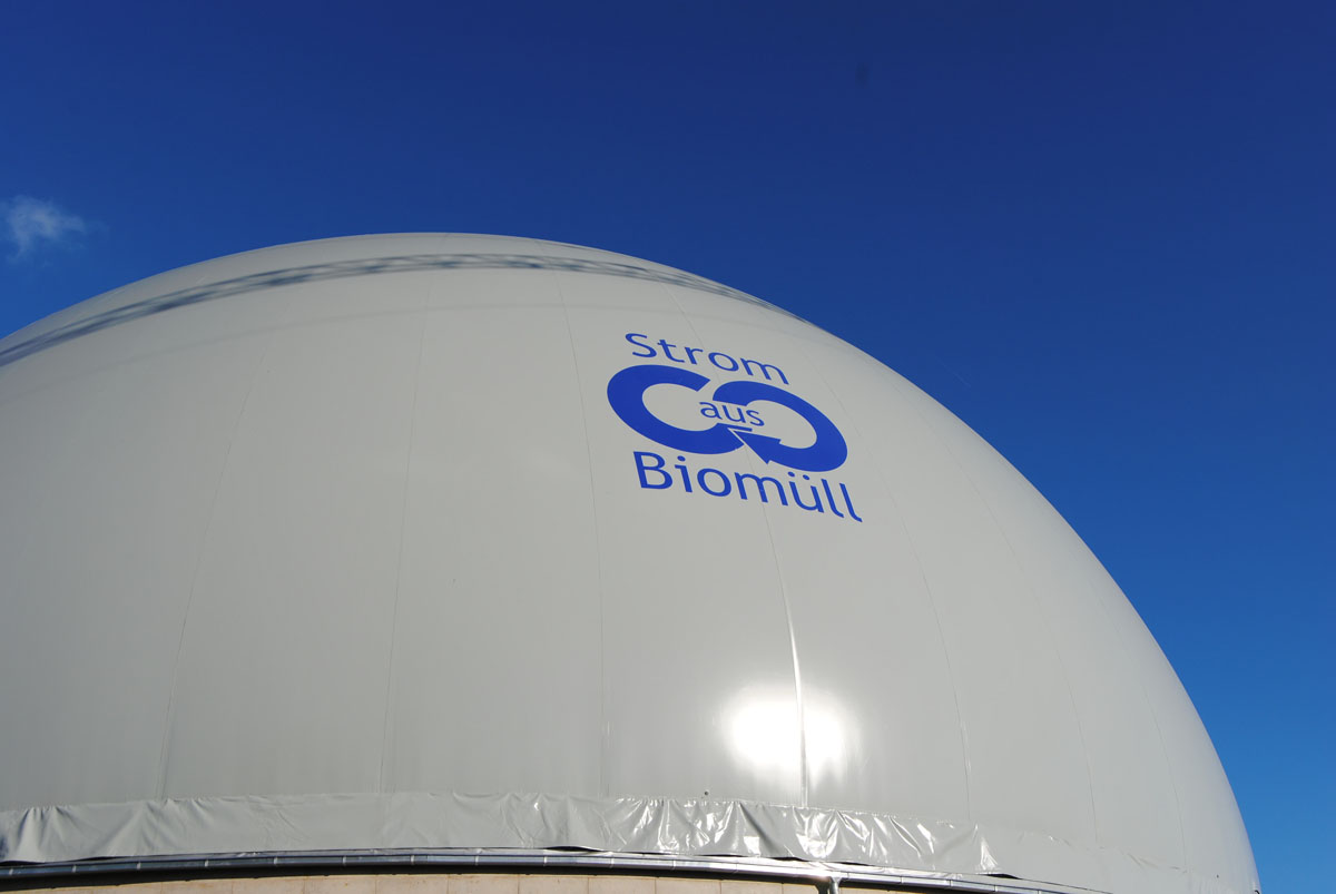 Strom aus Biomüll: Gasspeicher einer Bioabfallvergärungsanlage
