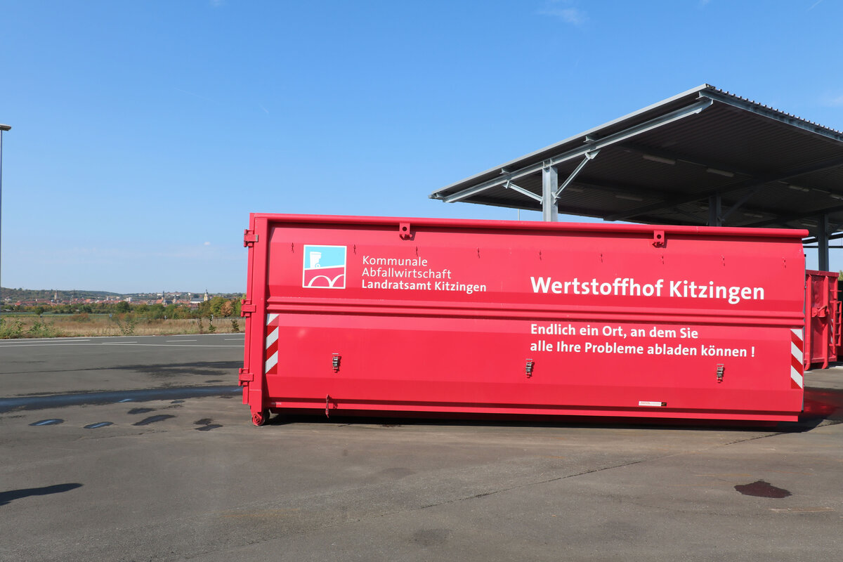 Abrollcontainer, Corporate Design, Wertstoffhof