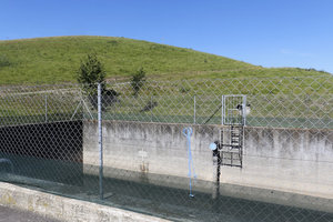 Sickerwasserbecken, Sickerwassererfassung, ehemalige Hausmülldeponie