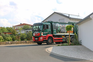 Hecklader-Müllfahrzeug, Müllabfuhr, Werbung für sauberen Biomüll, Aktion Biokönner, Werbeaufkleber, Müllaster, Müllauto