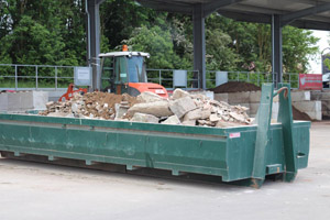Bauschuttcontainer, Wertstoffhof, Beton, Steine, Erde, Bodenaushub
