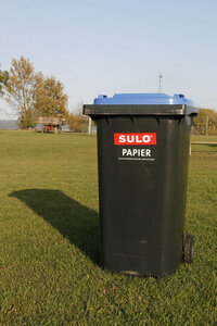 Papiertonne, MGB 240-Liter, Sportplatz