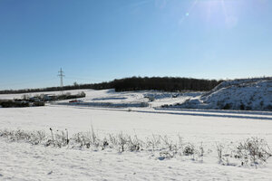 Bauschuttdeponie, Deponiekörper, Deponiefläche, Winter, Schnee
