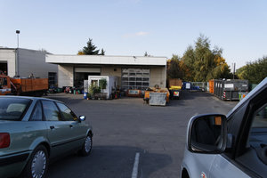 Wertstoffhof, Container, Lagerhalle, Bürocontainer, Sozialcontainer