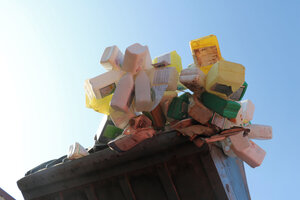 Plastikkanister, Kunststoffkanister, Spritzmittelkanister, Kunststoffsammlung, Hohlkörpersammlung, Polyethylen, Polypropylen, PE, PP