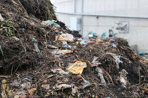 Biomüll, Bioabfall, Bioabfälle, Anlieferung, Haufen, Fremdstoffe, Störstoffe