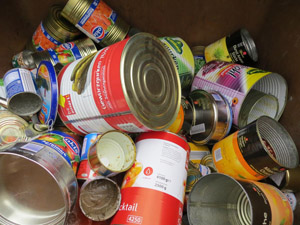 Verpackungen aus Weißblech (Metall) und Aluminium: Konservendosenen, Metalldeckel