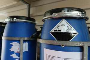 Spannringfass, Spannringfässer, Problemabfallcontainer, Problemmüllcontainer, Wertstoffhof